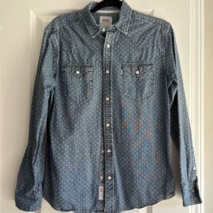 Levi Strauss pearl button snap up.